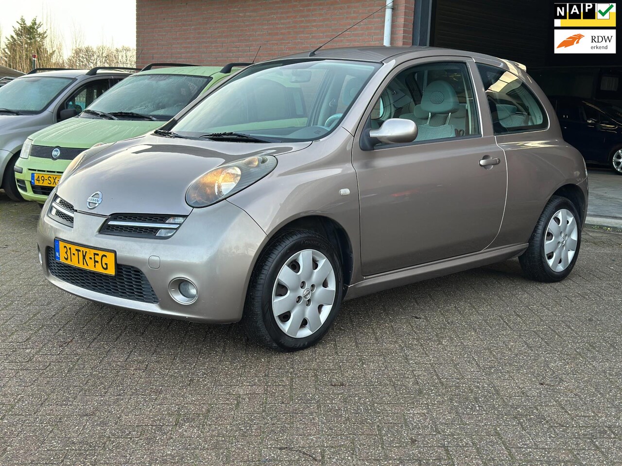 Nissan Micra - 1.2 Tekna APK, AIRCO, NAP!! - AutoWereld.nl