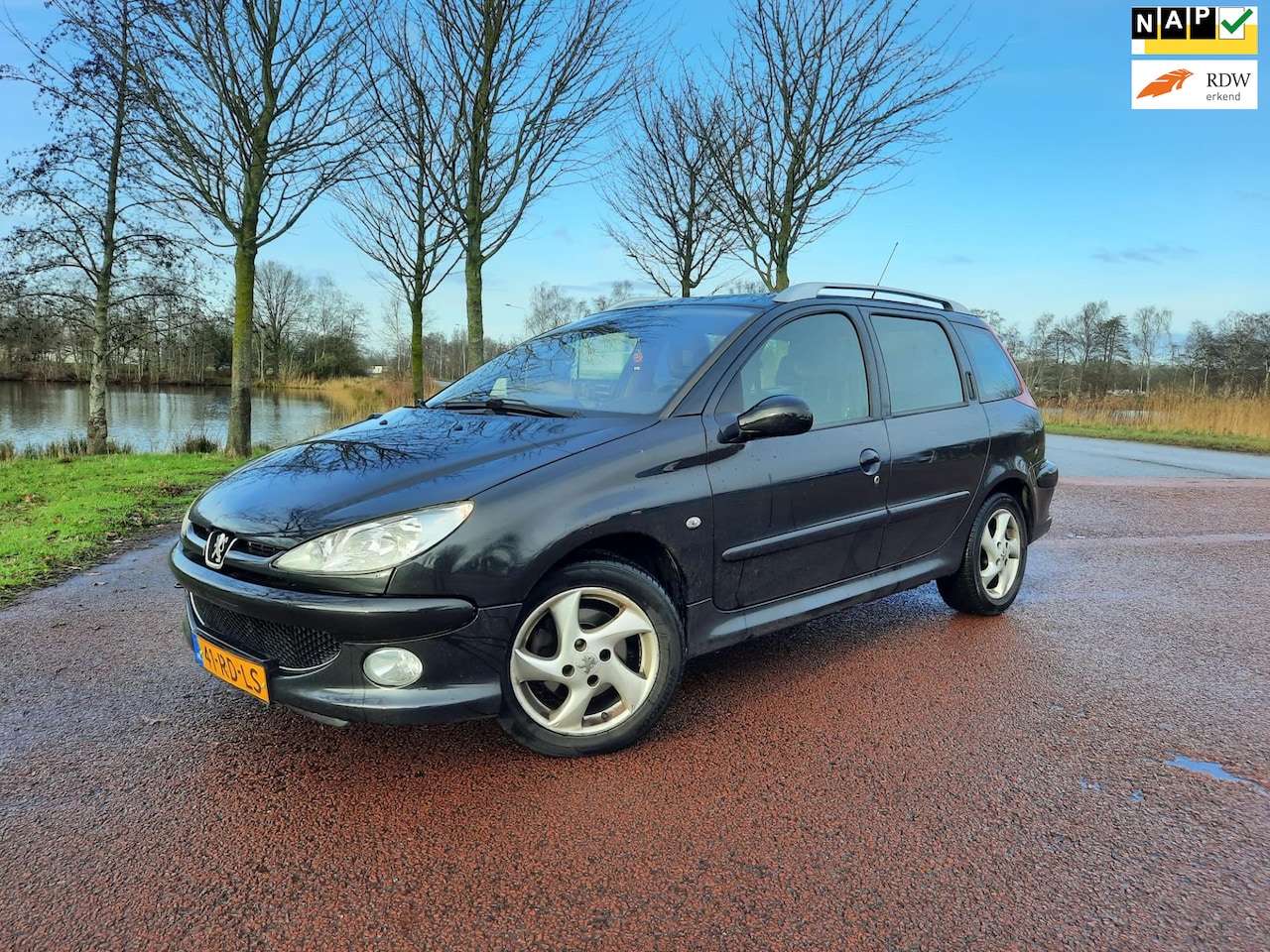 Peugeot 206 SW - 1.6-16V Griffe | lederen bekleding | airco - AutoWereld.nl