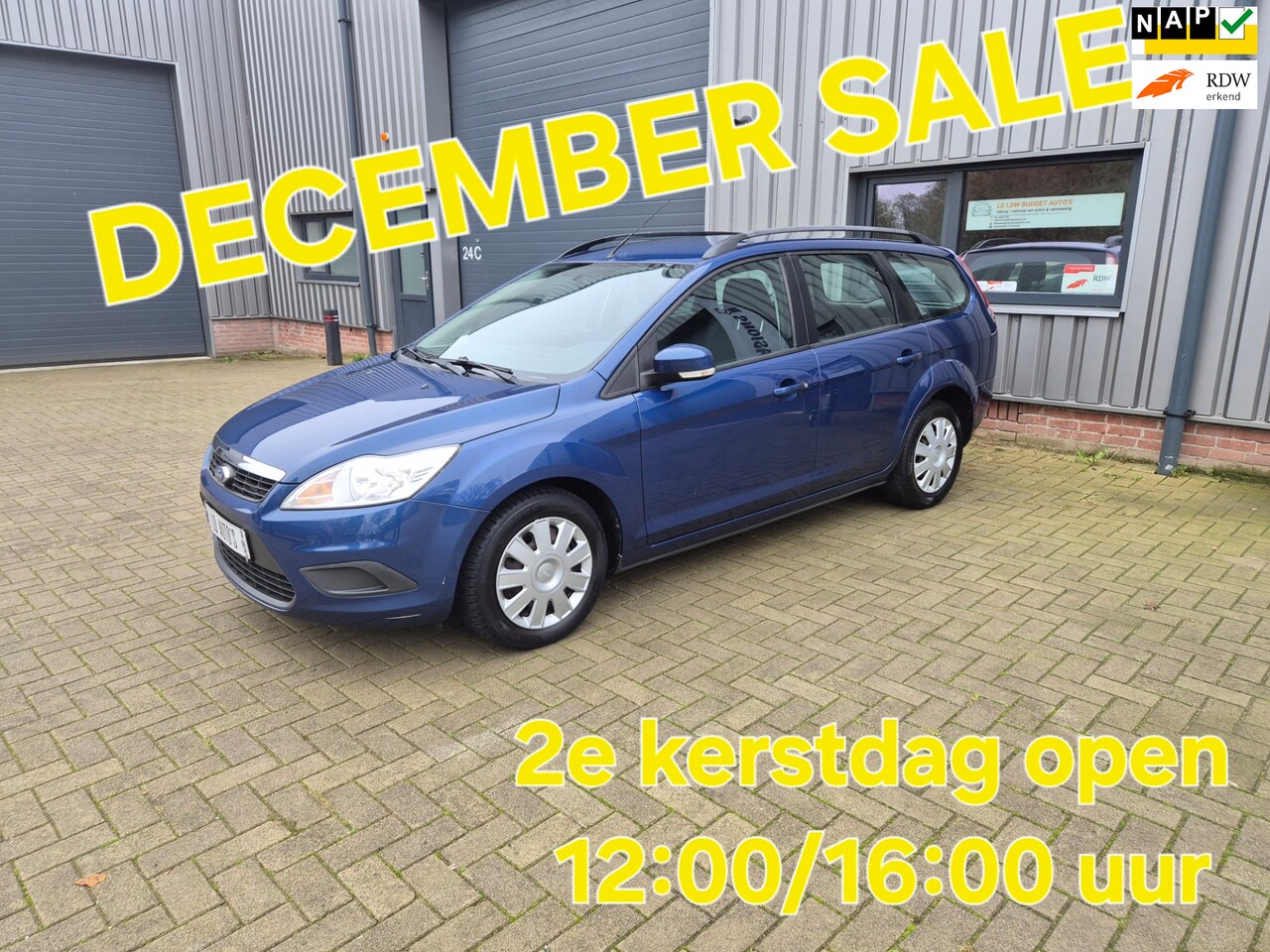 Ford Focus Wagon - 1.6-16V Ambiente DECEMBER SALE VAN € 2750 VOOR € 2250 - AutoWereld.nl