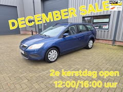 Ford Focus Wagon - 1.6-16V Ambiente DECEMBER SALE VAN € 2750 VOOR € 2250