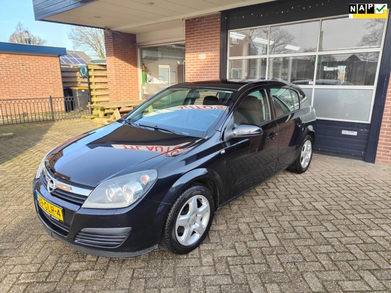 Opel Astra - 1.6 Edition 1.6 Edition, Trekhaak, Airco, Cruise, Nieuwe APK, NAP - AutoWereld.nl