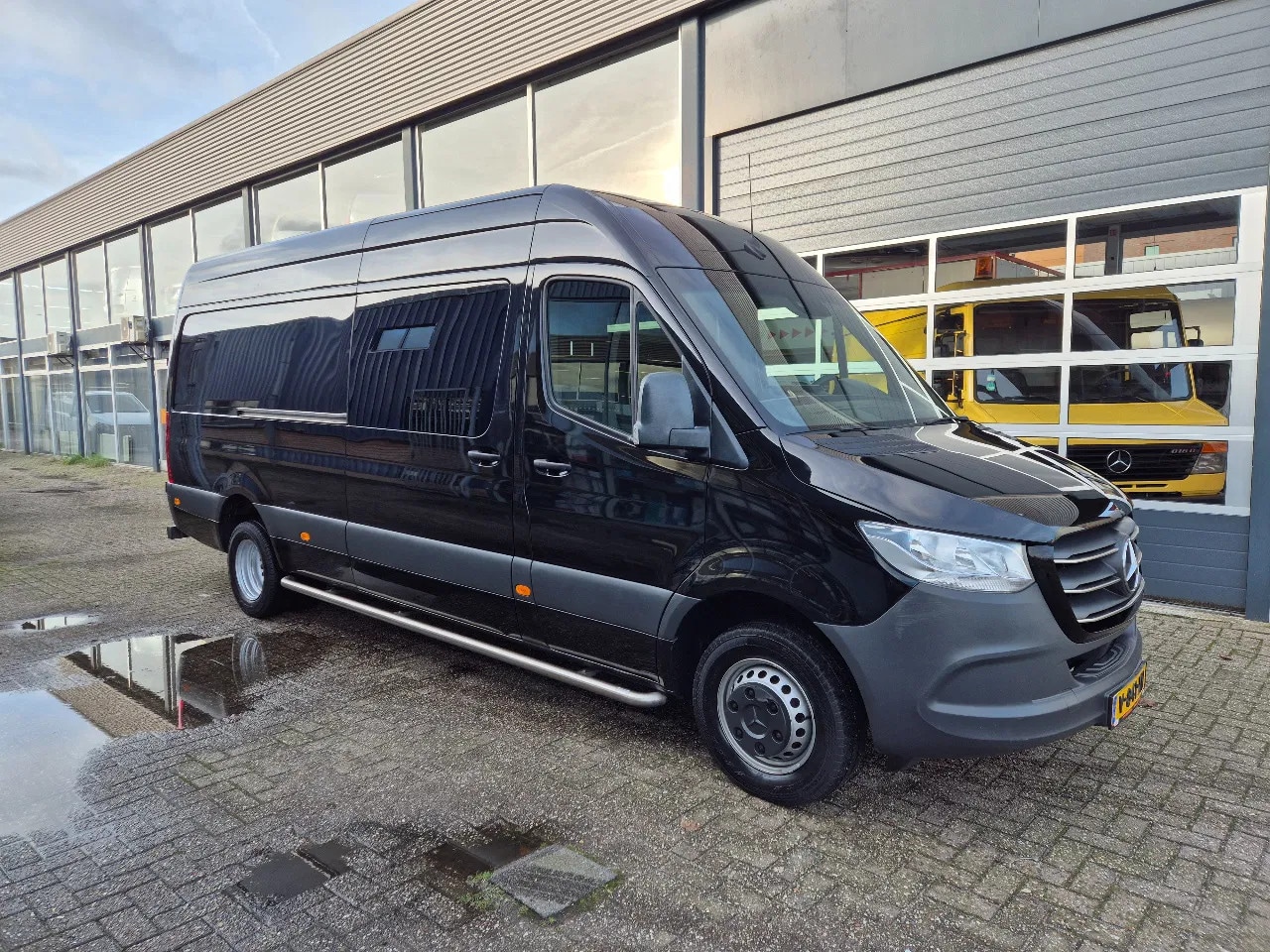 Mercedes-Benz Sprinter - 519 CDI MAXI/ L3H2/ Automat/ DC - AutoWereld.nl