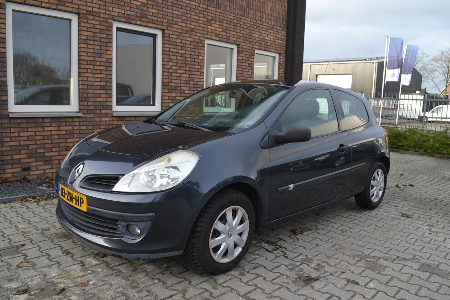 Renault Clio - 1.2-16V Special Line Airco - AutoWereld.nl