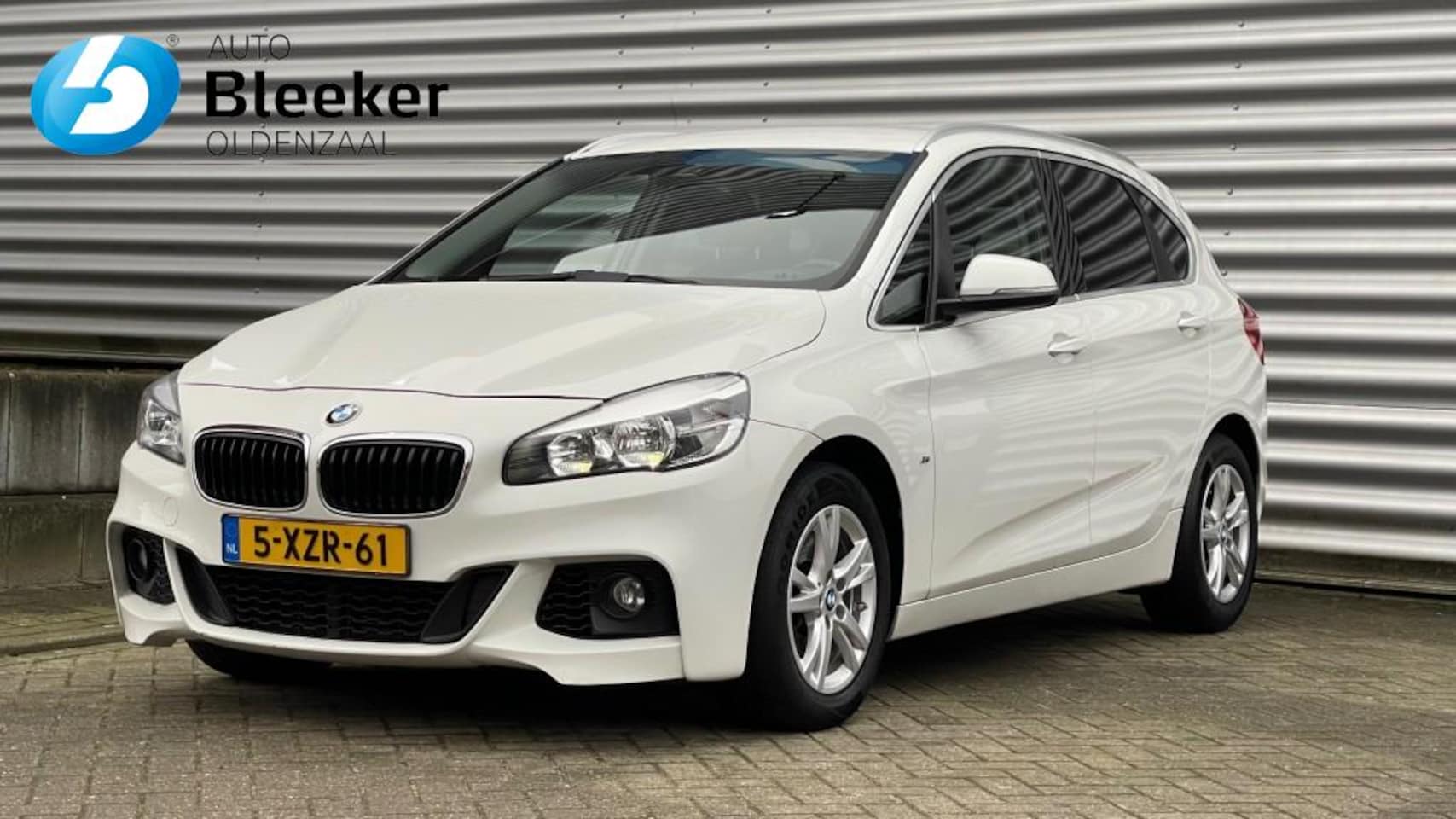 BMW 2-serie Active Tourer - 218i Active Tourer Executive Airco Navi Cruise Trekhaak M-Sport - AutoWereld.nl