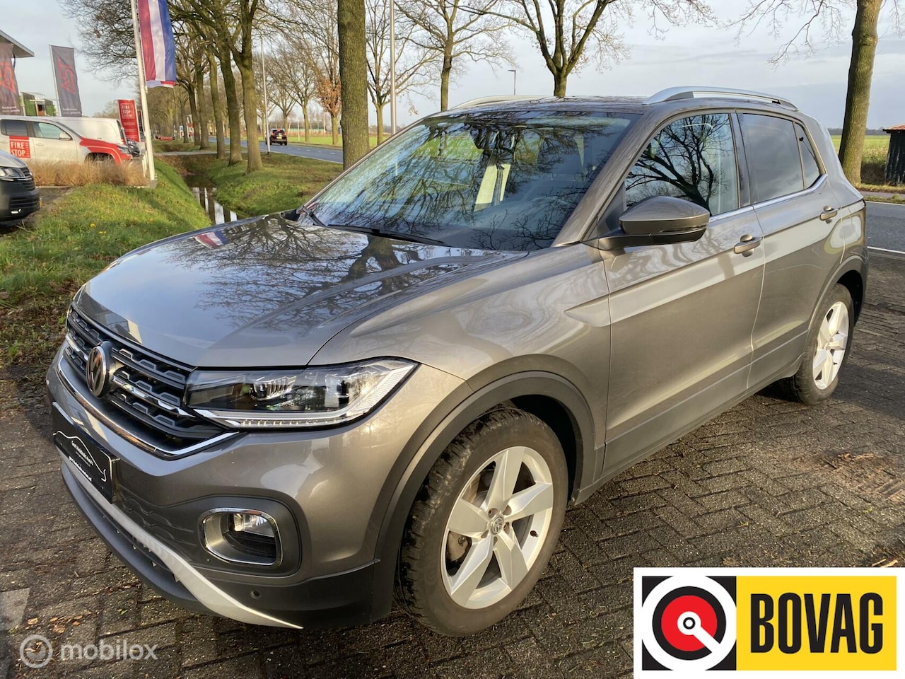 Volkswagen T-Cross - 1.0 TSI Style I Camera I Navigatie I - AutoWereld.nl