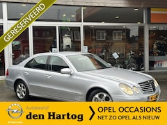 Mercedes-Benz E-klasse - 230 Classic Automaat ECC/Navi/Pdc