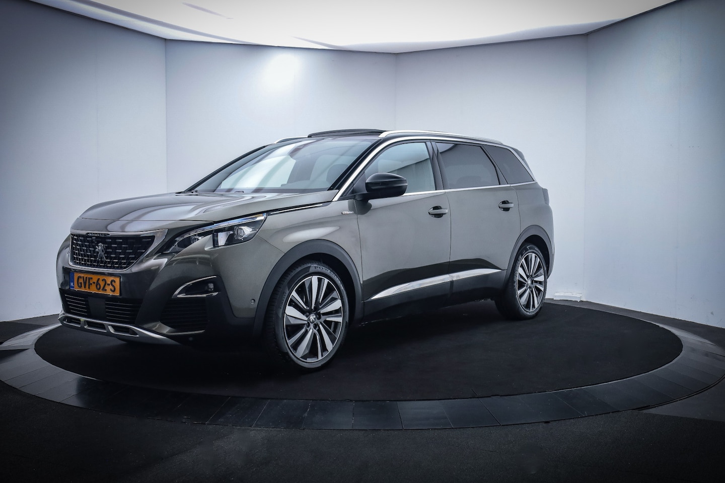 Peugeot 5008 - 1.2T Aut8 7Pers GT-Line EXCLUSIVE PANO/LUXE LEDER/MEMORY/FOCAL AUDIO/FULL LED/STOELVERW./3 - AutoWereld.nl