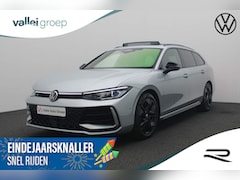 Volkswagen Passat Variant - 1.5 eTSI 150PK DSG R-Line Business | Pano | Trekhaak | IQ Light | Stoel-/achterbankverwarm