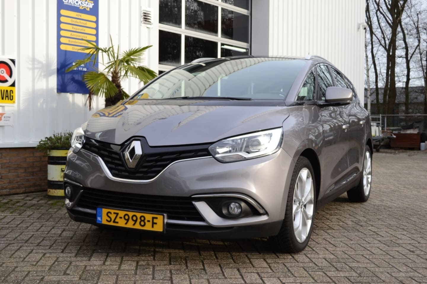 Renault Grand Scénic - 1.4 TCe Zen 7-persoons - AutoWereld.nl