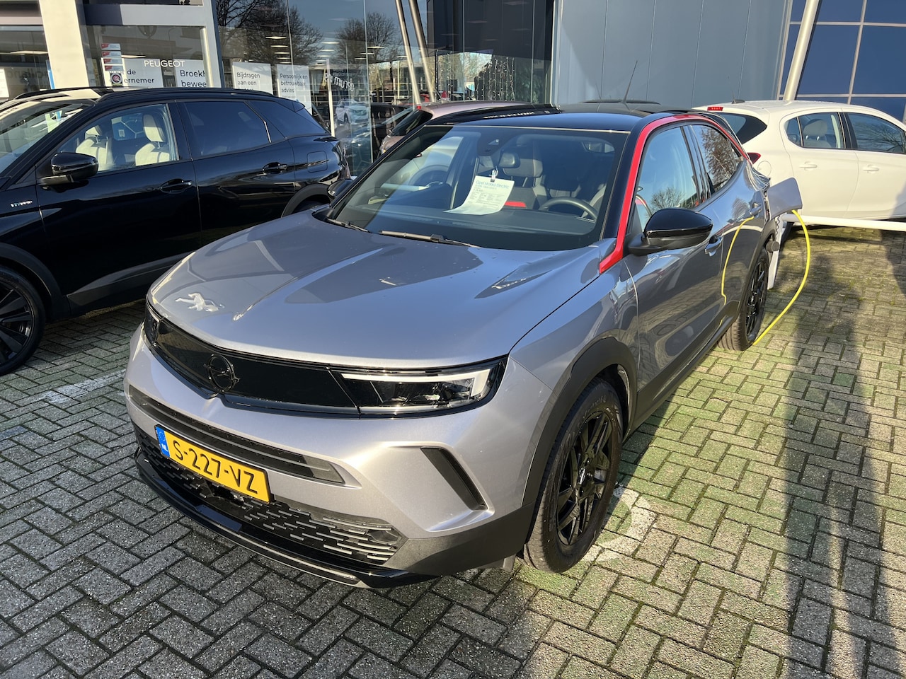 Opel Mokka Electric - 50 kWh 136pk Level 4 | Navi | Achteruitrijcamera | Ad. Cruise control | Warmtepomp | Parke - AutoWereld.nl