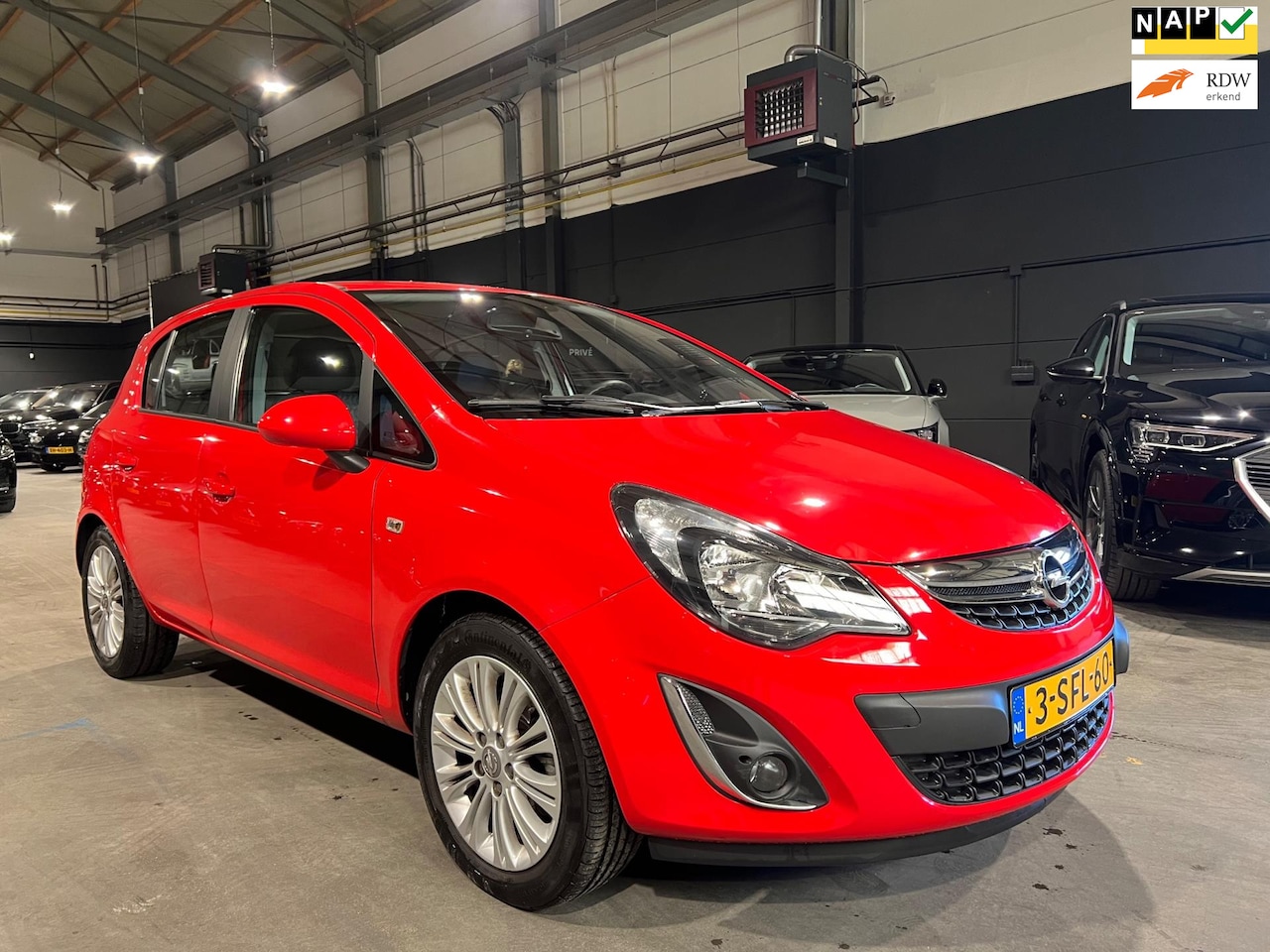 Opel Corsa - 1.4 Turbo Cosmo - 120 pk - Airco - Navi - Cruise - 1e Eigenaar - Dealeronderhouden - NL Au - AutoWereld.nl