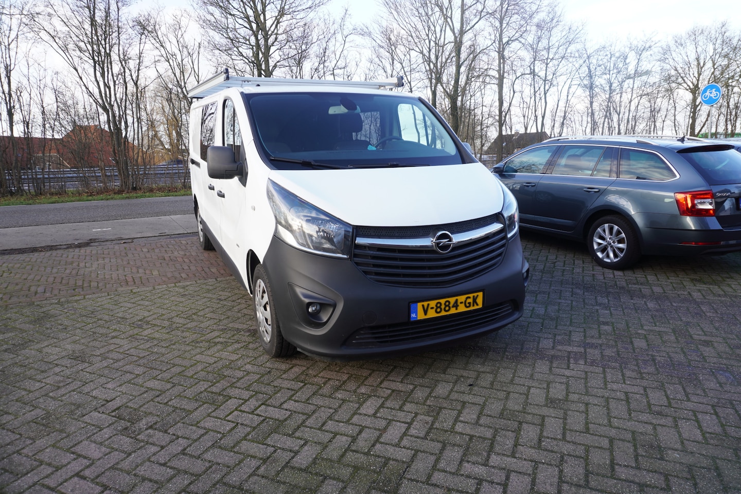 Opel Vivaro - 1.6 CDTI L2H1 DC Sport EcoFlex TREKHAAK DUBBELE CABINE 5P - AutoWereld.nl