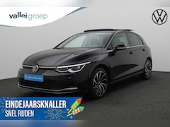 Volkswagen Golf - 1.4 204PK DSG eHybrid Style | Pano | Geheugenstoel | Stuur-/stoelverwarming | Camera | Nav