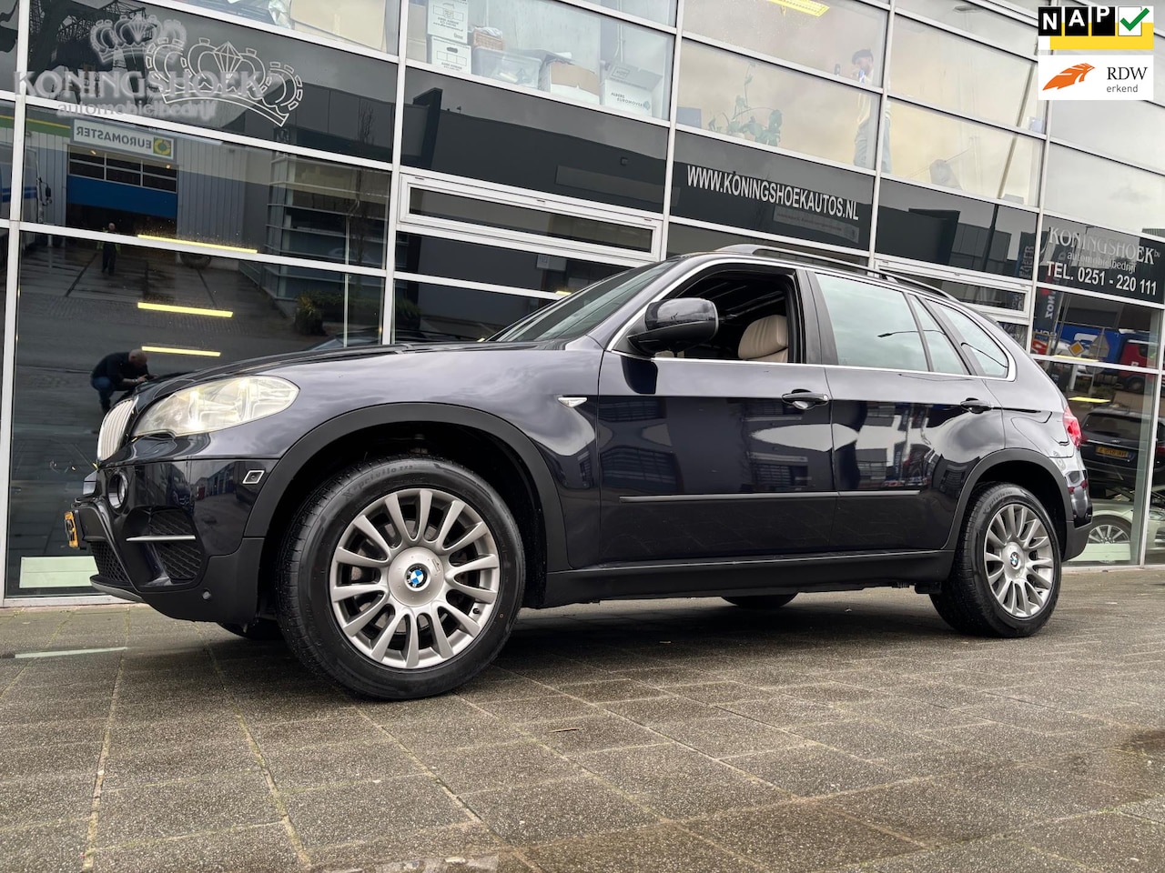 BMW X5 - xDrive40d High Executive 7p. XDrive40d High Executive 7 persoons - AutoWereld.nl