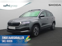 Skoda Karoq - 1.5 TSI 150PK DSG ACT Business Edition | Pano | Navi | Keyless | Camera | ACC | 17 inch