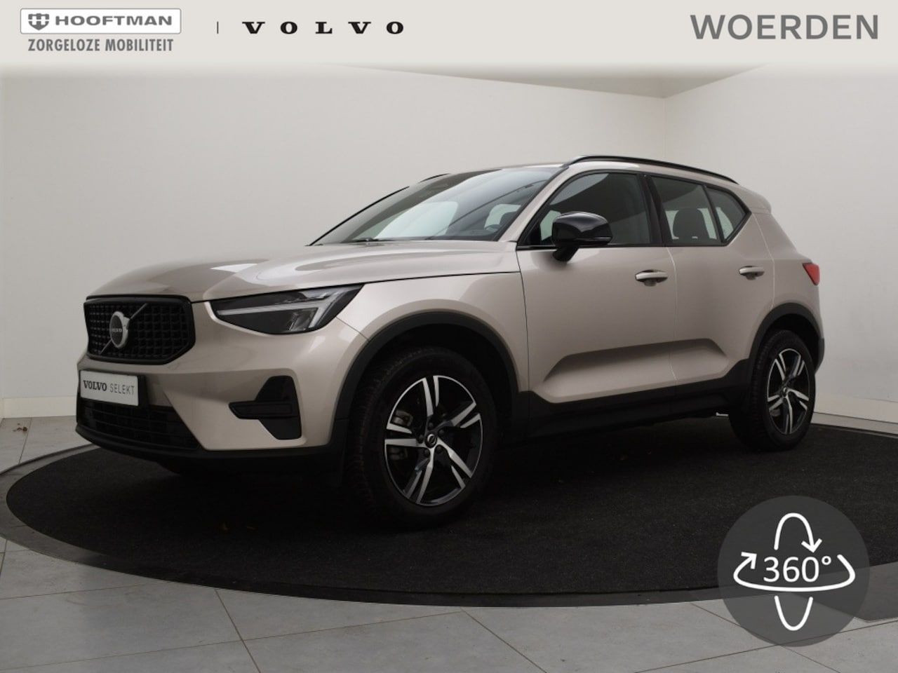 Volvo XC40 - B4 AUT(7) PLUS DARK HARMAN KARDON TREKHAAK ACC BLIS GOOGLE MAPS - AutoWereld.nl