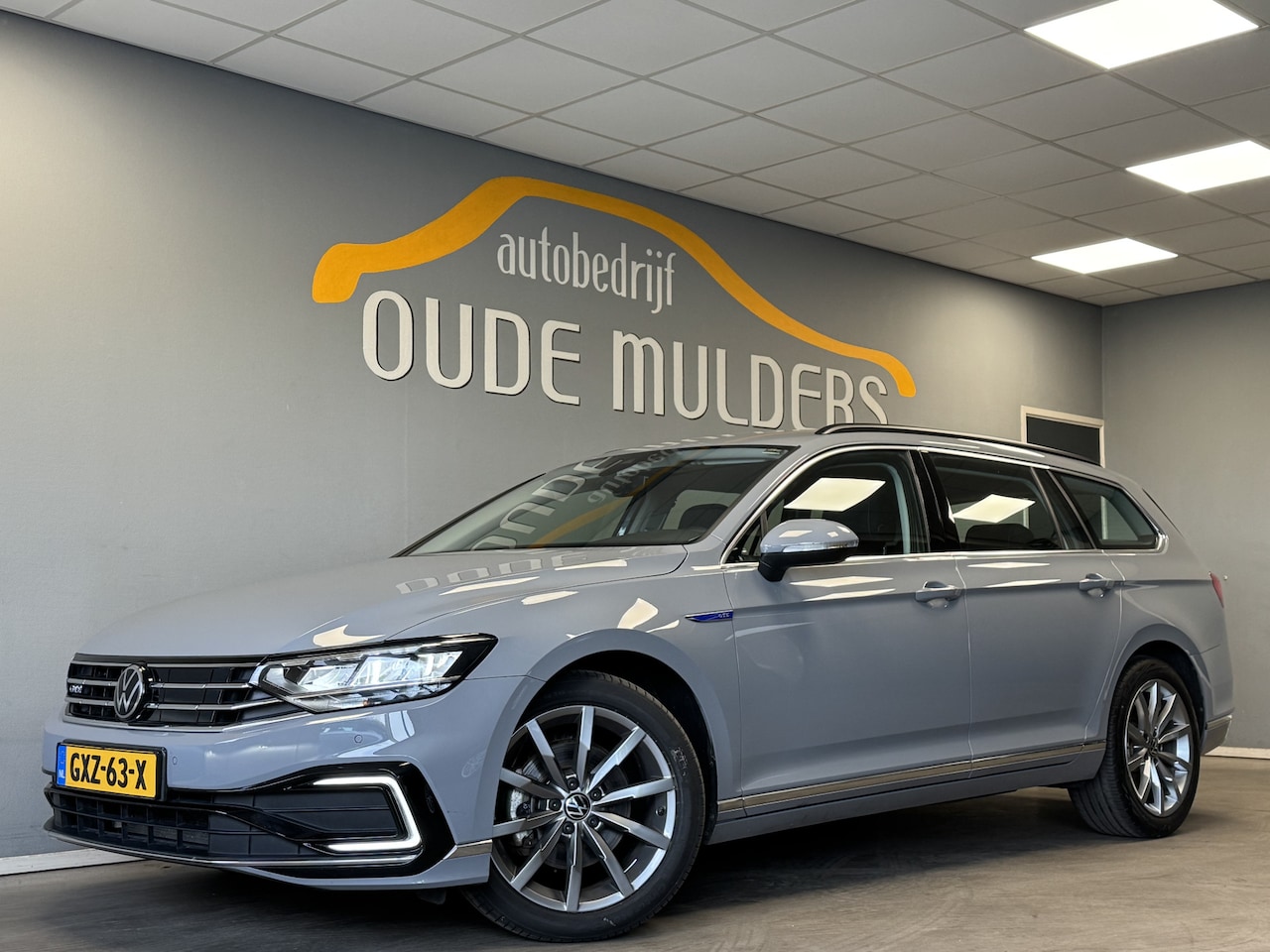 Volkswagen Passat Variant - 1.4 TSI PHEV GTE Stoelverwarming/Camera/Navigatie - AutoWereld.nl