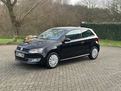 Volkswagen Polo - 1.2 TSI High Line DSG I PDC I NAVI I CRUISE I VOLL DEALER ONDH