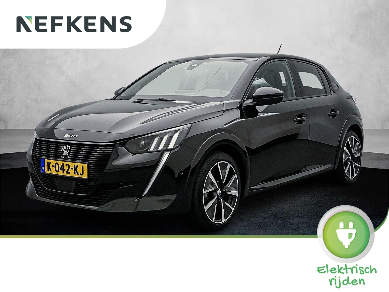 Peugeot e-208 - EV GT 50 kWh 136 pk | Navigatie | Panoramadak | Achteruitrijcamera | Verwarmde Sportstoele - AutoWereld.nl