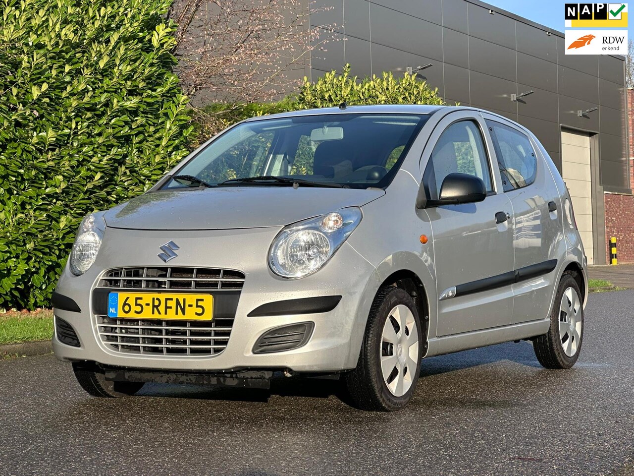 Suzuki Alto - 1.0 Base Airco*Trekhaak*Parkeersensoren*07-11-2025 APK* - AutoWereld.nl