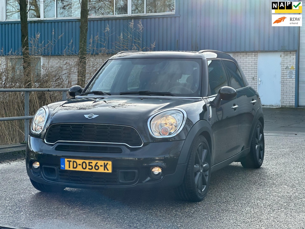 MINI Countryman - Mini 1.6 Cooper S Chili Pano! PDC! Airco! APK! - AutoWereld.nl