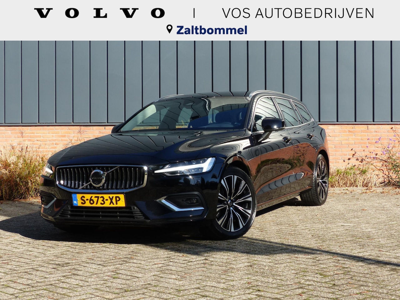 Volvo V60 - B3 Plus Bright - AutoWereld.nl