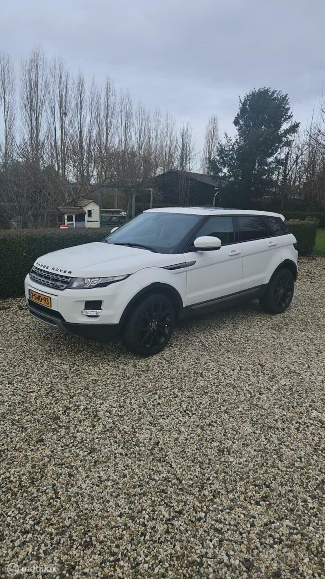 Land Rover Range Rover Evoque - 2.2 eD4 2WD Pure 2e Eigenaar NAP Panoramadak Navi - AutoWereld.nl