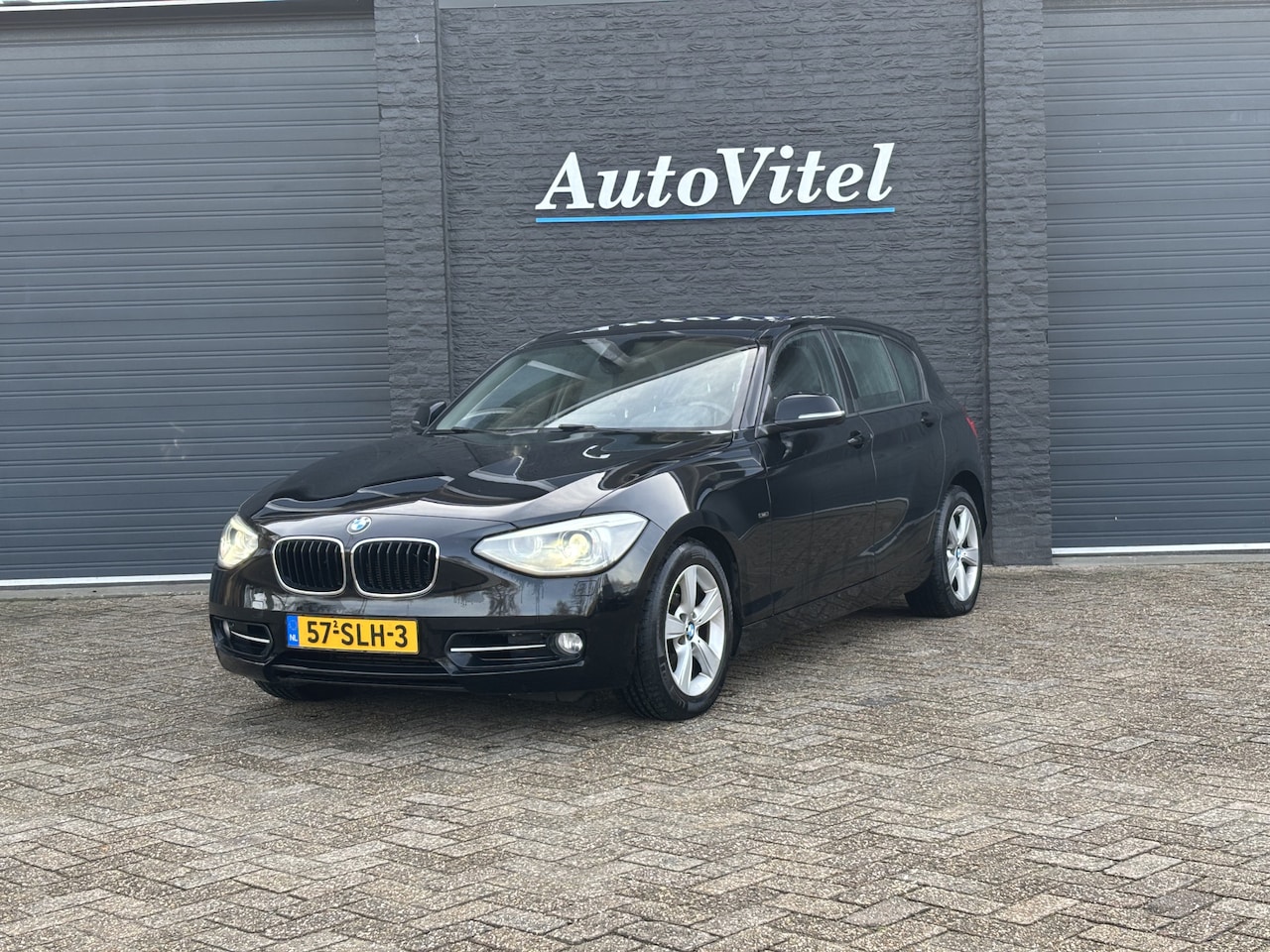 BMW 1-serie - 118i Sportline | 170PK | Netto Handelsprijs - AutoWereld.nl