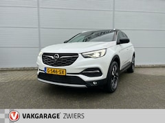 Opel Grandland X - 1.2 Turbo Business Executive Trekhaak Navi