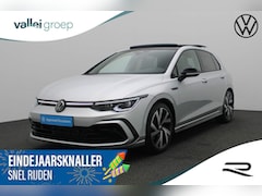 Volkswagen Golf - 1.5 eTSI 150PK DSG R-Line | Pano | IQ Light | Stoelverwarming | Camera | Navi | Sportonder