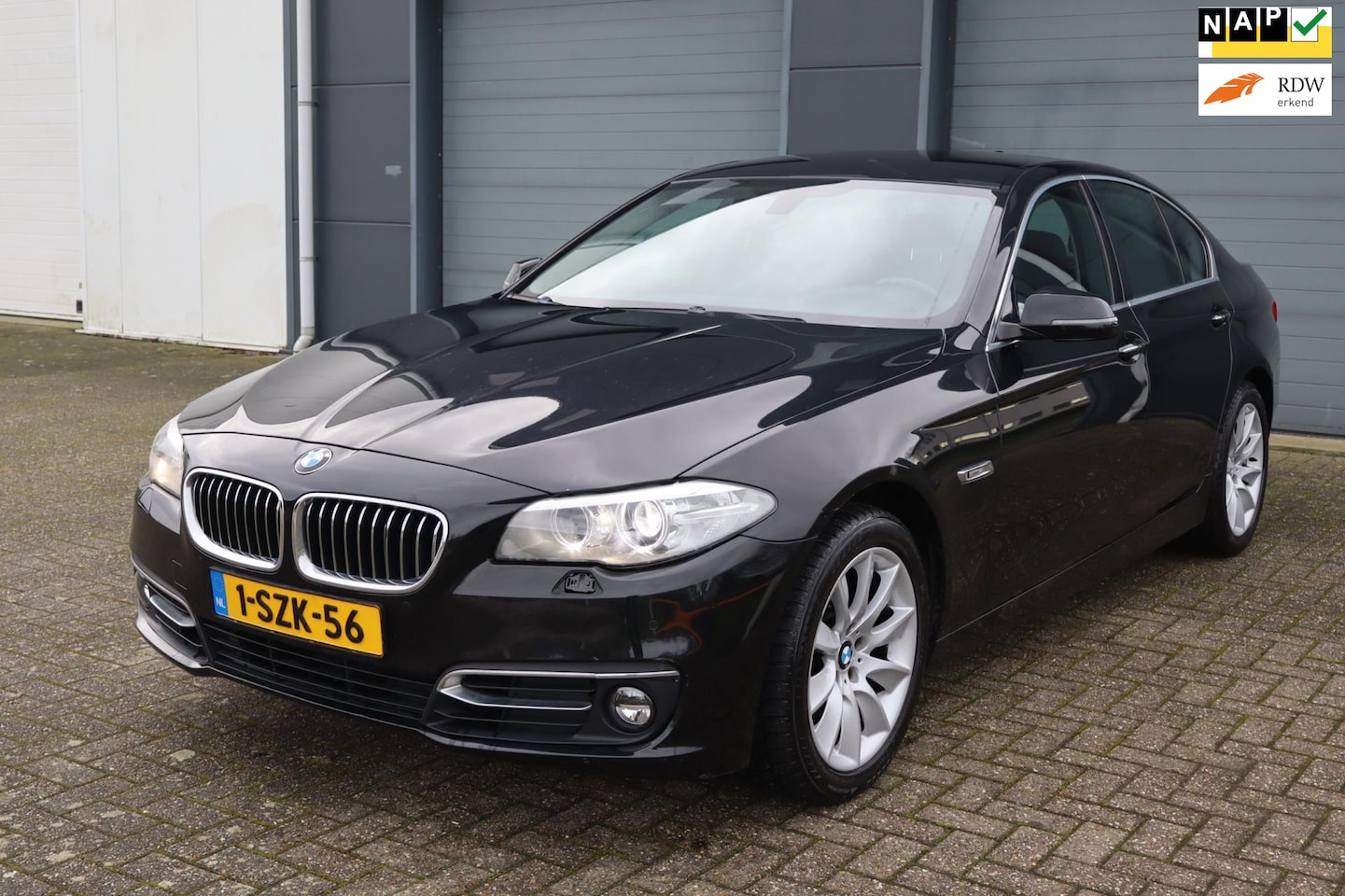 BMW 5-serie - 520d High Luxury Edition 2014 Stoelverwarming - AutoWereld.nl