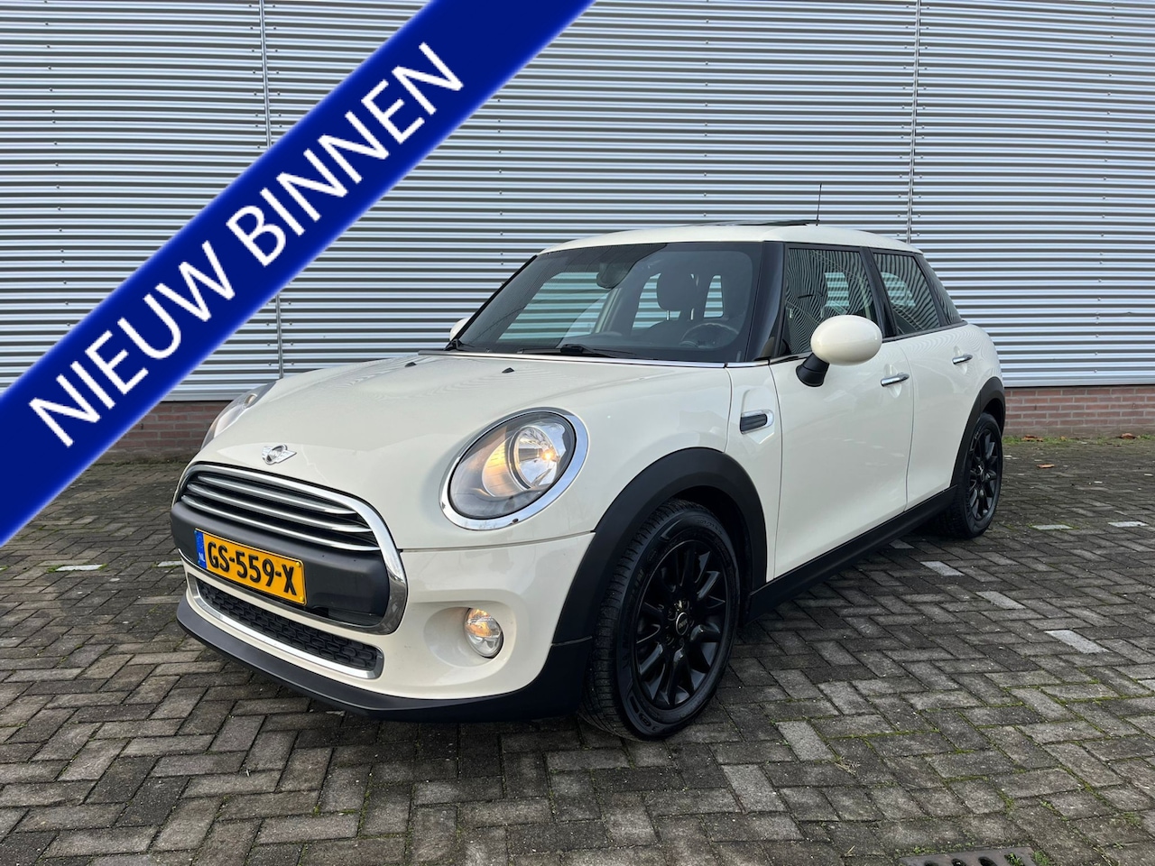 MINI One - Mini 1.2 Business Automaat, airco,cruise,navigatie, - AutoWereld.nl