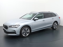 Skoda Superb Combi - First Edition 1.5 TSI m-HEV 150 pk DSG | Automaat | Elektrische achterklep | Navigatie | A