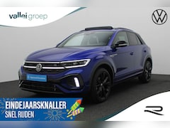 Volkswagen T-Roc - 1.5 TSI 150PK DSG R-Line Business Black Style | Pano | IQ Light | Keyless | Navi Discover