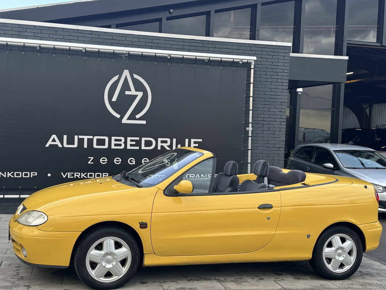 Renault Mégane Cabrio - 1.6-16V Sport 1.6-16V Sport - AutoWereld.nl