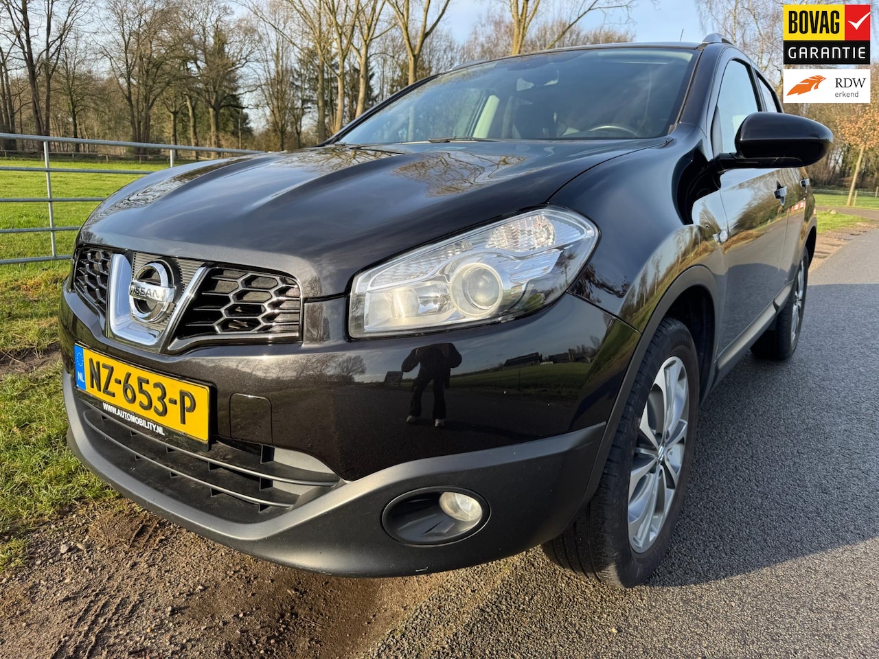 Nissan Qashqai - 1.6 Connect Edition met navigatie, camera en panoramadak - AutoWereld.nl