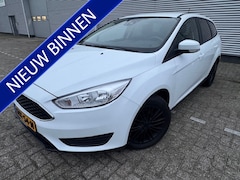 Ford Focus Wagon - 1.0 Trend