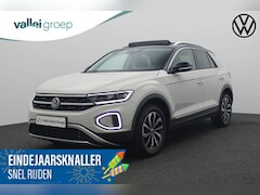 Volkswagen T-Roc - 1.5 TSI 150PK DSG Style | Pano | Trekhaak | Stuur-/stoelverwarming | Navi | Clima | ACC |