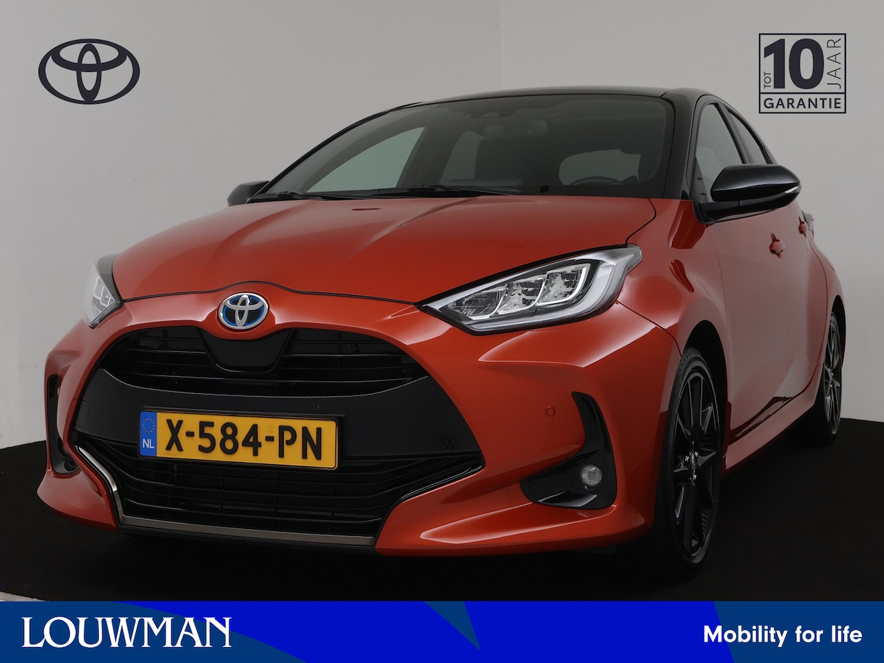 Toyota Yaris - 1.5 Hybrid Executive Premium Pack | JBL | Panoramadak | Stuur-/Stoelverwarming | Afneembar - AutoWereld.nl