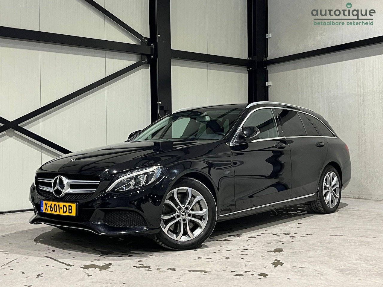 Mercedes-Benz C-klasse Estate - 350 e Business Aut. | navi | carplay | sfeerverlichting | half-leder | led | - AutoWereld.nl