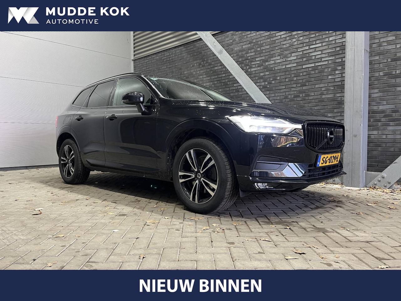 Volvo XC60 - T5 Momentum | Lederen Sportstoelen | Trekhaak | Keyless | Stoelverwarming | 19 Inch | Appl - AutoWereld.nl