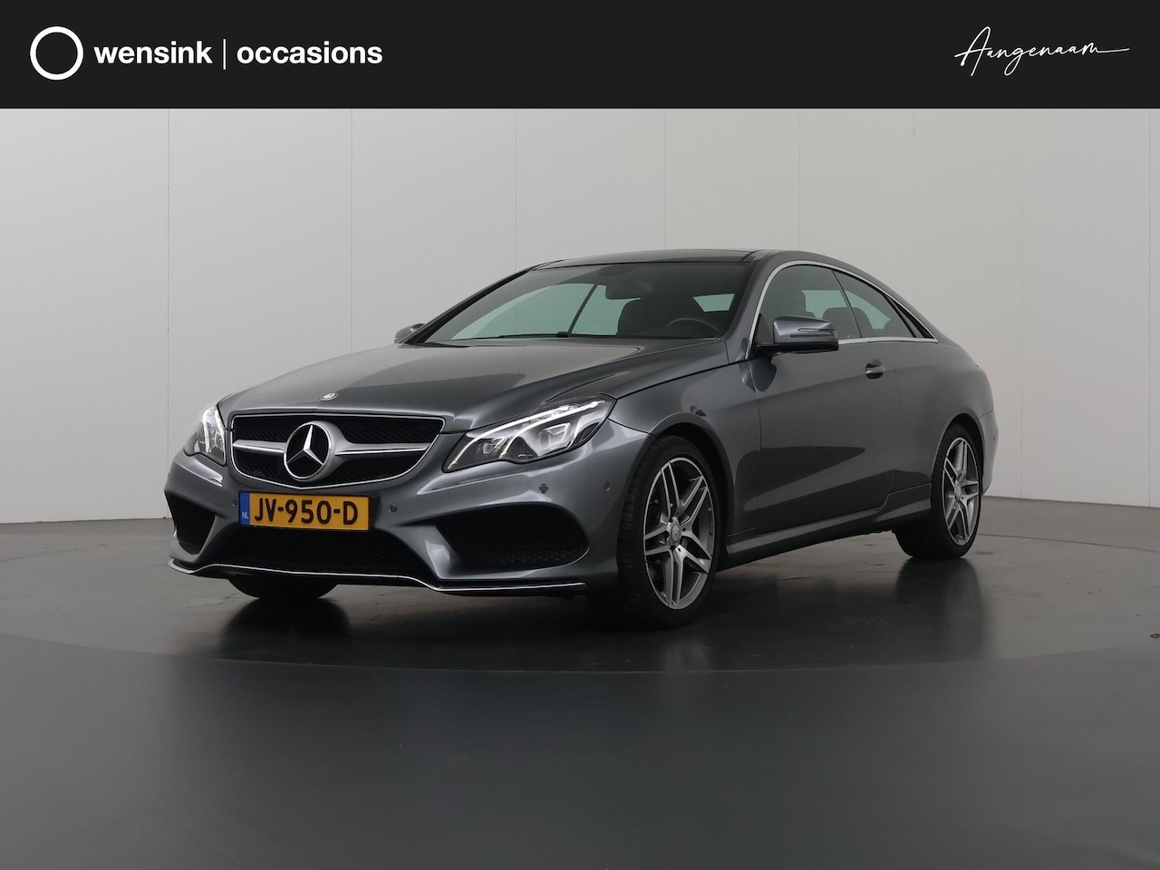 Mercedes-Benz E-klasse Coupé - AMG 200 Prestige | Panoramadak | Navigatie | Parkeercamera | Carplay | Parkeersensoren | N - AutoWereld.nl