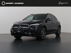 Mercedes-Benz GLA-Klasse - 180 AMG Line | Panoramadak | WideScreen | Sportstoelen | Navigatie | Camera | Climate Cont