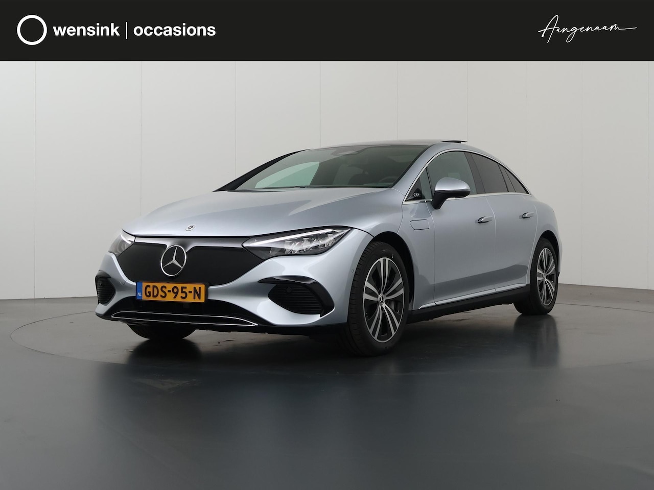 Mercedes-Benz EQE - 300 Business Edition 89 kWh | AppleCarplay/ AndroidAuto | Panoramadak | Stoelverwarming | - AutoWereld.nl