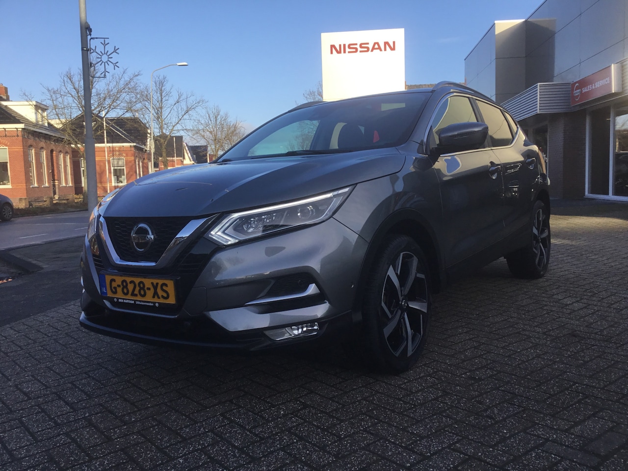 Nissan Qashqai - 1.3 DIG-T 160 MT Tekna + Panodak - AutoWereld.nl