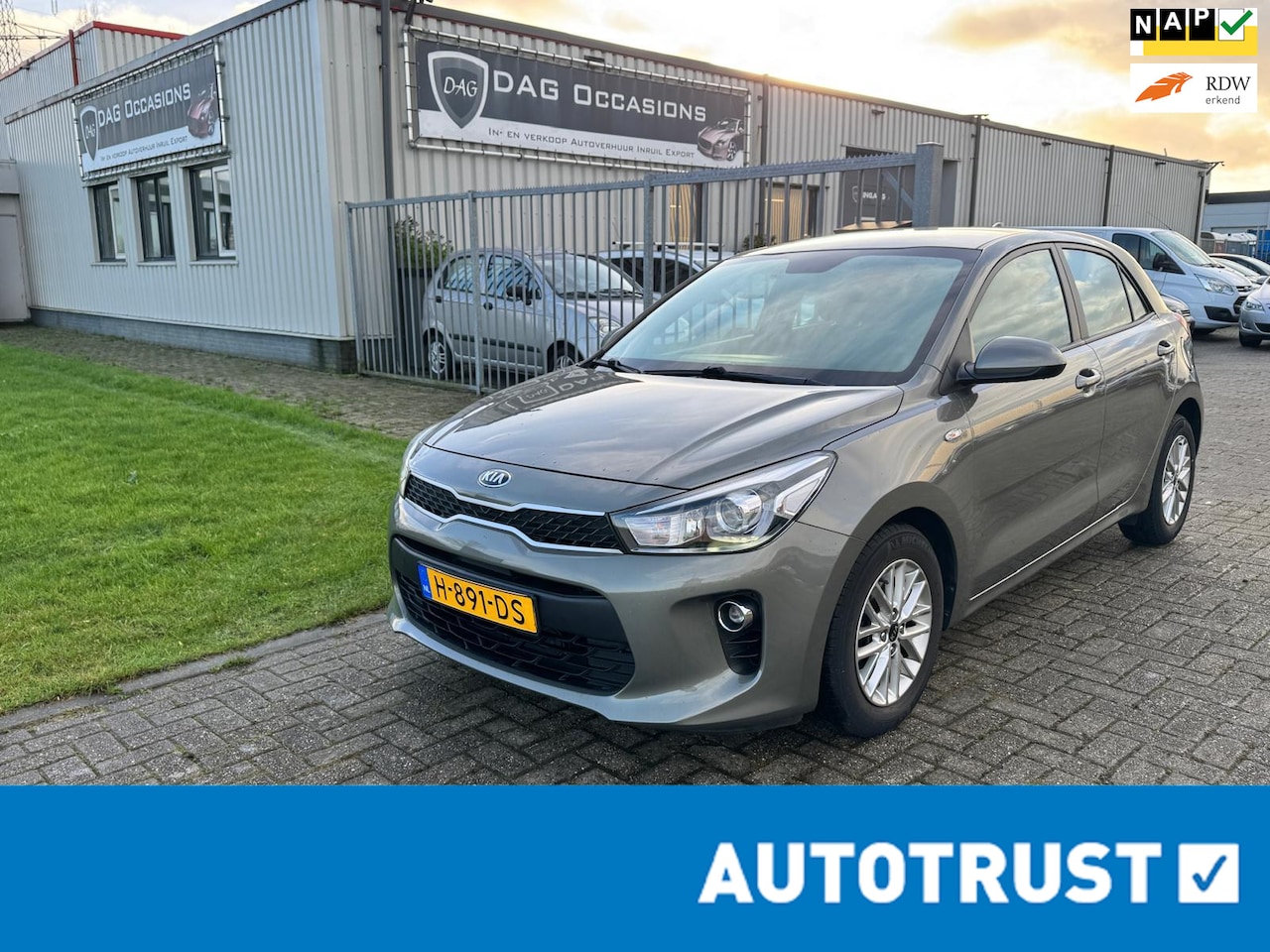 Kia Rio - 1.0 TGDI DynamicLine CAMERA|CRUISE|NAVI|CARPLAY - AutoWereld.nl