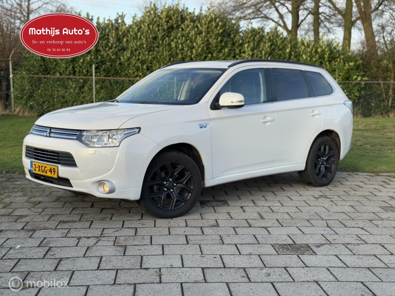 Mitsubishi Outlander - 2.0 PHEV Instyle Hybrid Leder Dakje Navi! - AutoWereld.nl