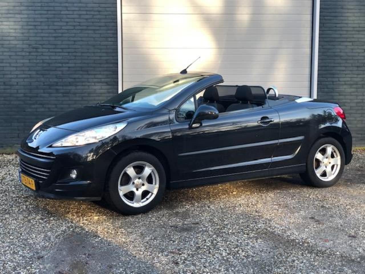 Peugeot 207 CC - 1.6 VTi 1.6 VTi - AutoWereld.nl