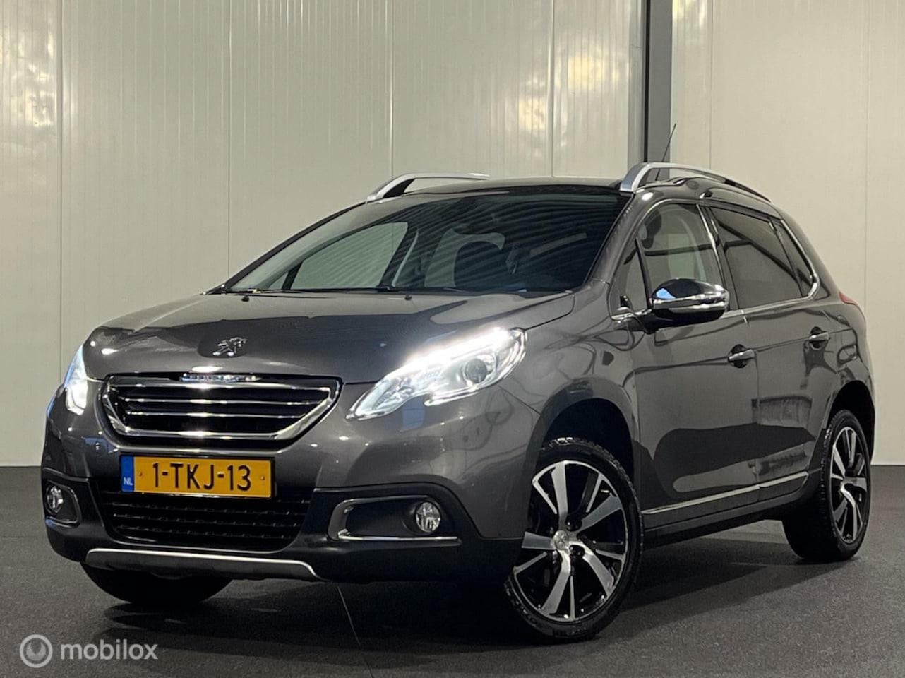 Peugeot 2008 - 1.6 e-HDi [ NAP panorama trekhaak half-leder ] Blue Lease Executive - AutoWereld.nl