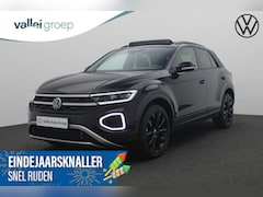 Volkswagen T-Roc - 1.5 TSI 150PK DSG Black Style | Pano | Camera | Stoelverwarming | Navi | ACC | Keyless | M